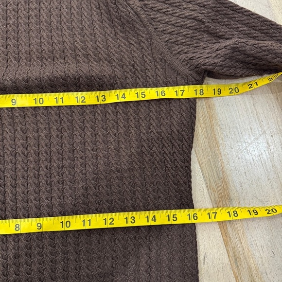Brooks Brothers cashmere, wool and silk brown cable knit turtleneck sweater - Picture 10 of 11